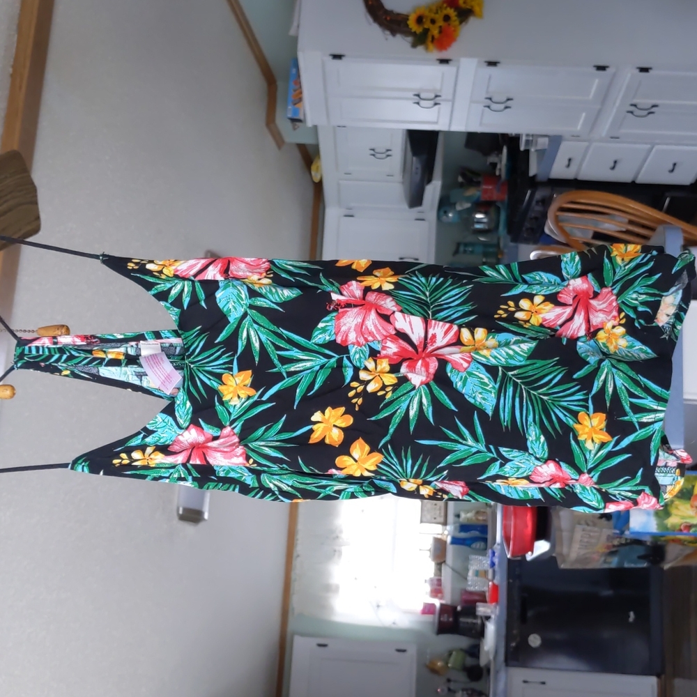 Floral tank top